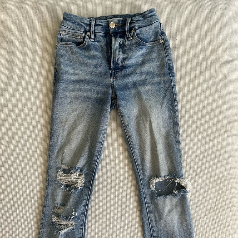 Good American Medium Blue Ripped Skinny Jeans